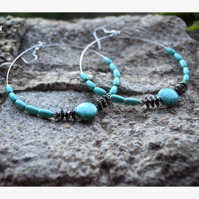 Bracelet extensible disque de perle et turquoise
